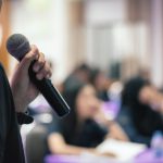 Diventa un professionista del public speaking: 8 tecniche infallibili